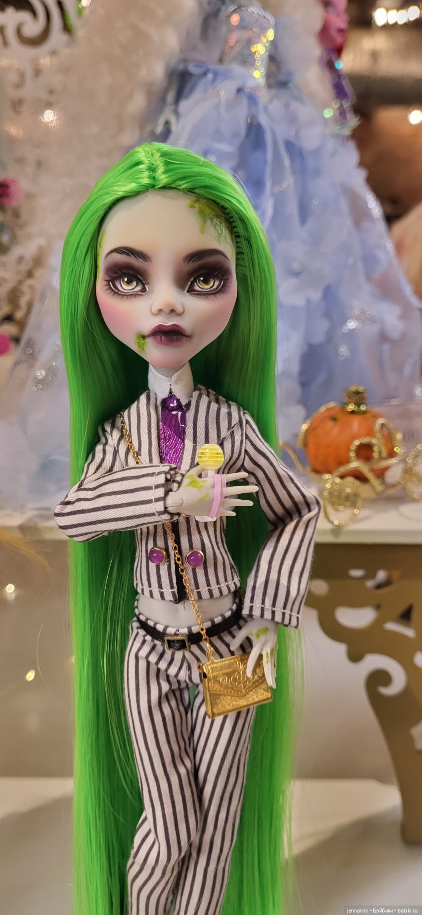 Выставка "Бал кукол" в Севкабеле