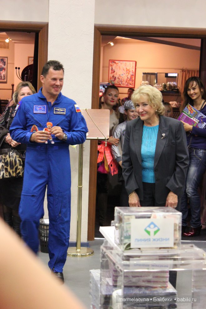 Выставка-Салон на Тишинке 3 октября 2013 г