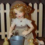 Литлфи Золушка, а может просто крестьянская девочка :)