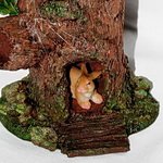 Рукотворное дерево.