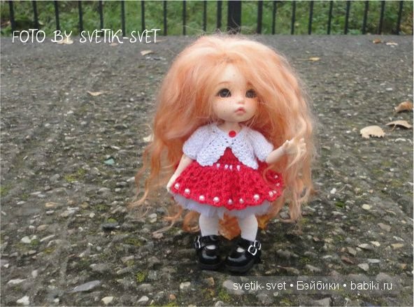 Погуляли мы немножко,показали мы одежки