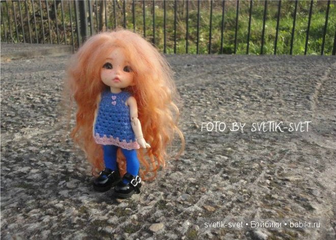 Погуляли мы немножко,показали мы одежки