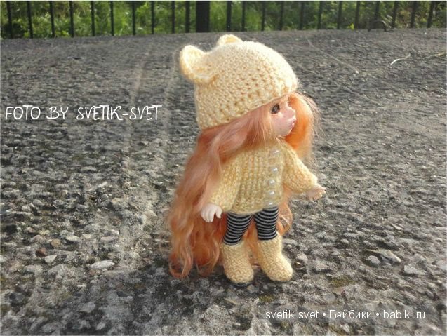 Погуляли мы немножко,показали мы одежки