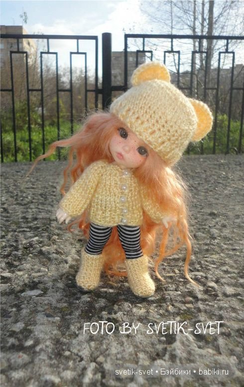 Погуляли мы немножко,показали мы одежки