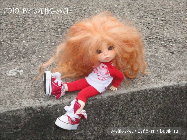 Погуляли мы немножко,показали мы одежки