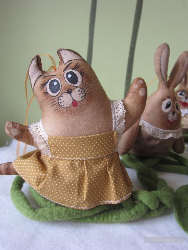 слоник Поль