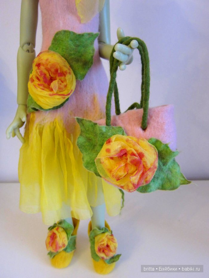 Мои работы для кукол Kaye Wiggs