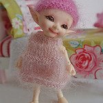 Ариша FairyLand RealPuki Popo позирует в новом костюмчике