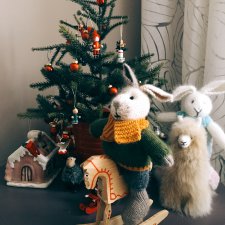 Зайчики от LittleCottonRabbit в моем исполнении и немножко про автора мастерклассов