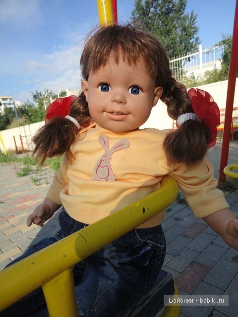 Даша на площадке Даша на площадке