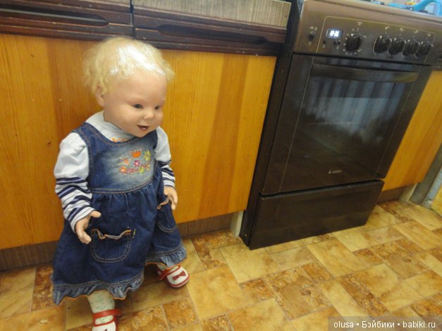 Мы печенье испекли — Куклы Monika Levenig и Monika Peter