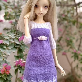 Платья с жаккардовыми орнаментами