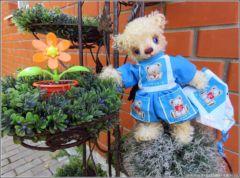 Мишка Михаэлла играет в песочнице | Бэйбики Мишка Михаэлла играет в песочнице (фото 6)