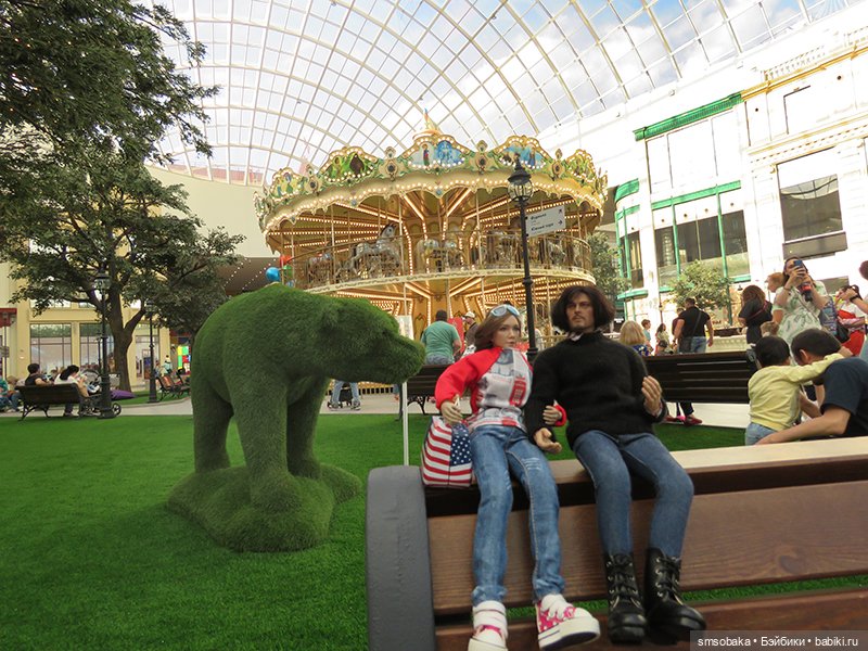 Мой муж не стесняется моих кукол на людях. (Остров мечты)