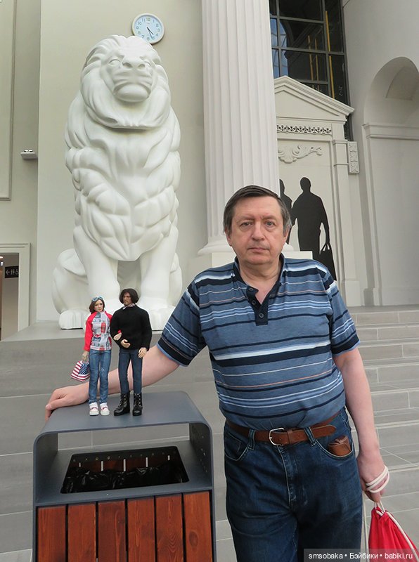 Мой муж не стесняется моих кукол на людях. (Остров мечты)