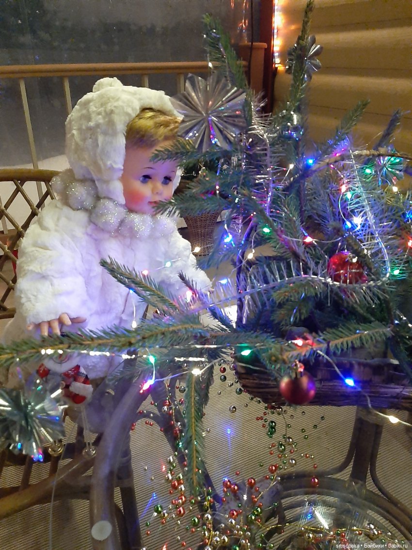 Киси была Снегурочкой в Новый 2022 Год