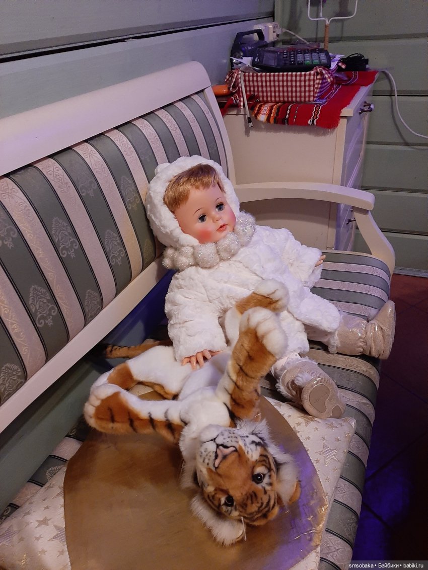 Киси была Снегурочкой в Новый 2022 Год