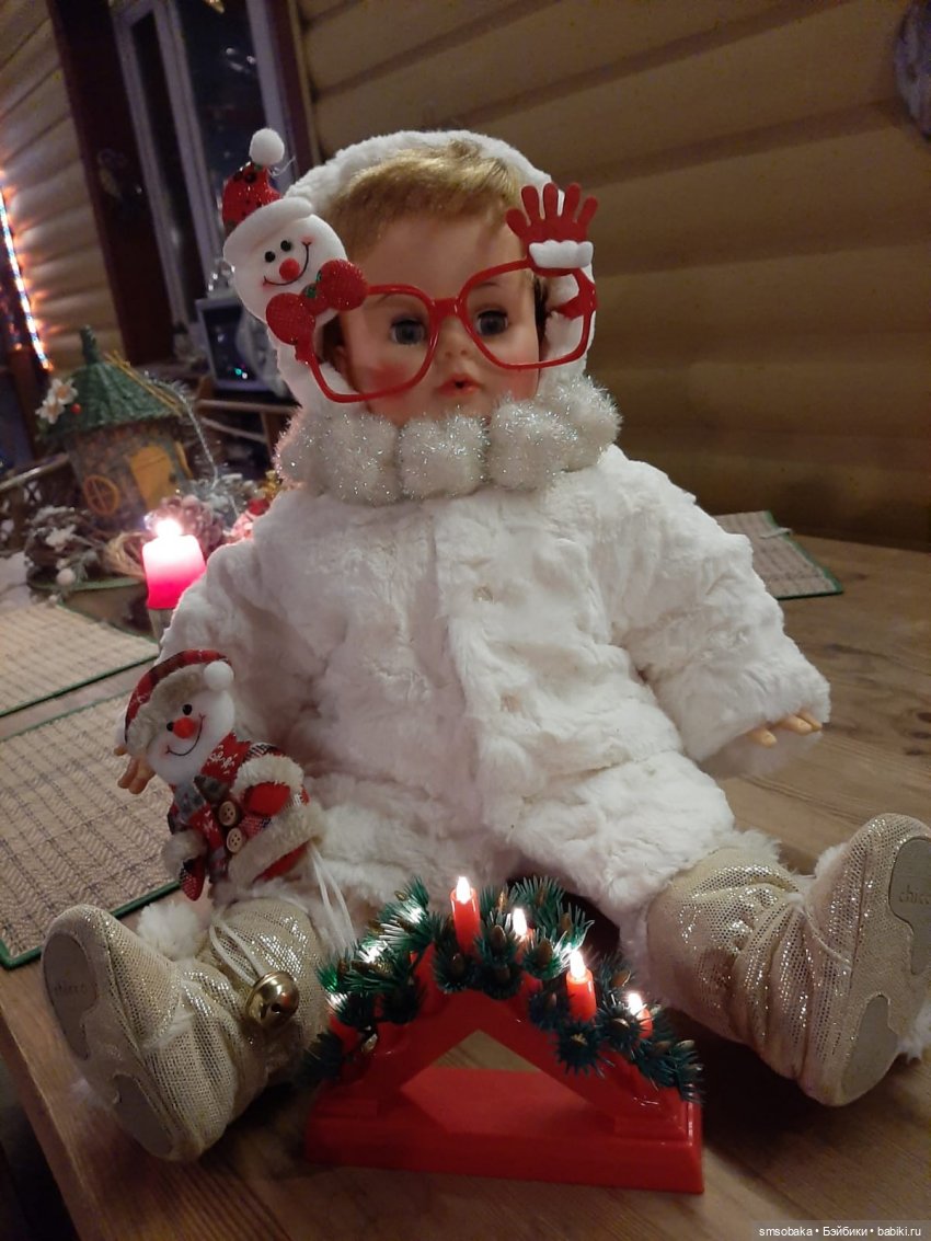 Киси была Снегурочкой в Новый 2022 Год