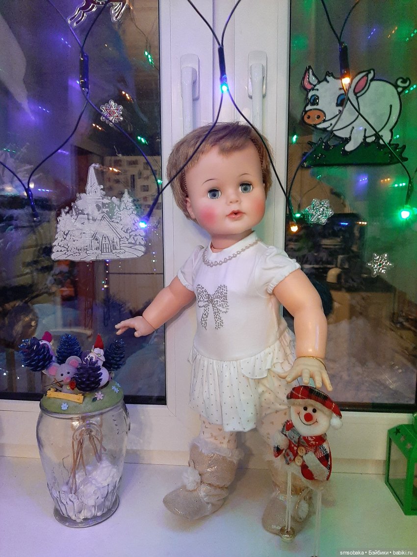 Киси была Снегурочкой в Новый 2022 Год