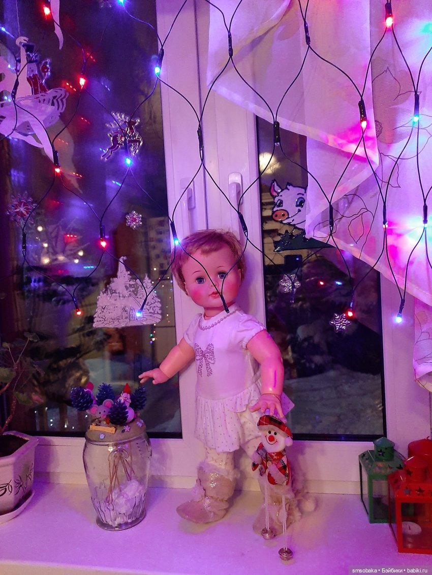 Киси была Снегурочкой в Новый 2022 Год