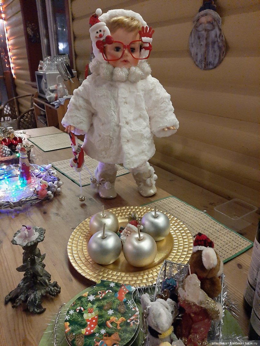 Киси была Снегурочкой в Новый 2022 Год