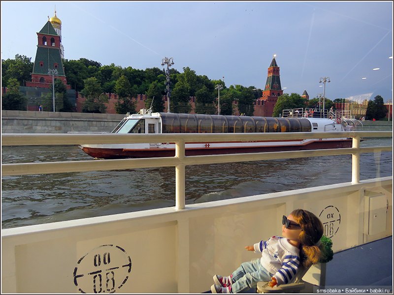 Гастрономический круиз по Москве на морской яхте “Palma де Сочи”