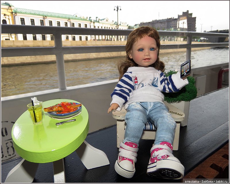 Гастрономический круиз по Москве на морской яхте “Palma де Сочи”