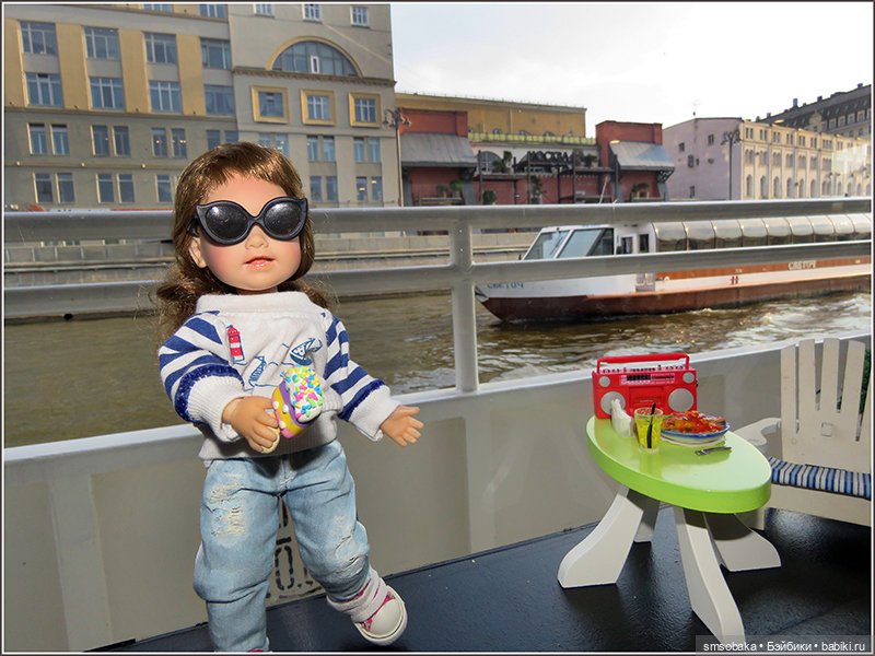 Гастрономический круиз по Москве на морской яхте “Palma де Сочи”