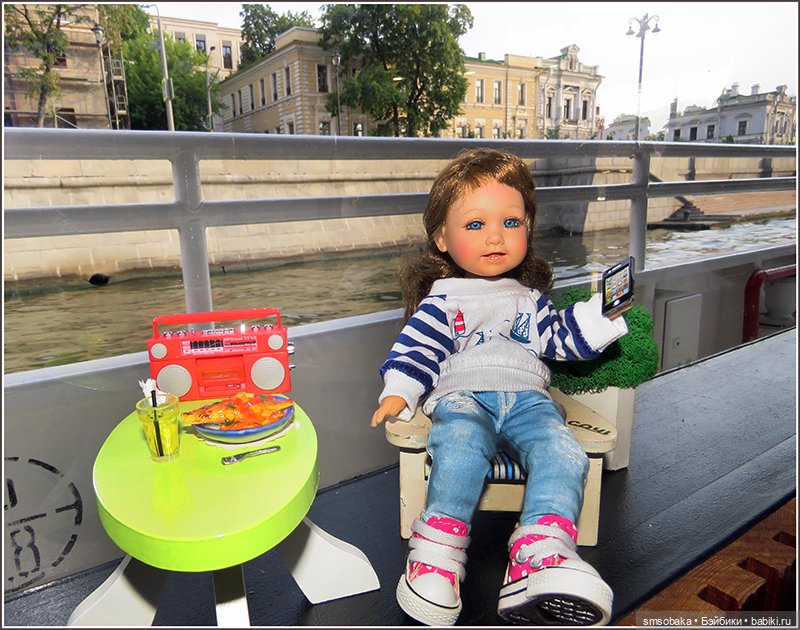 Гастрономический круиз по Москве на морской яхте “Palma де Сочи”