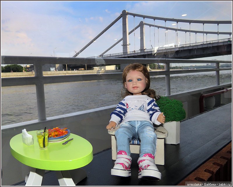 Гастрономический круиз по Москве на морской яхте “Palma де Сочи”