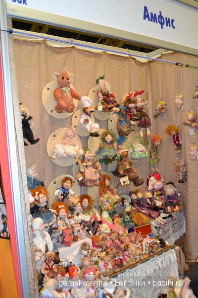 9 Международный Салон авторских кукол на Тишинке в Москве