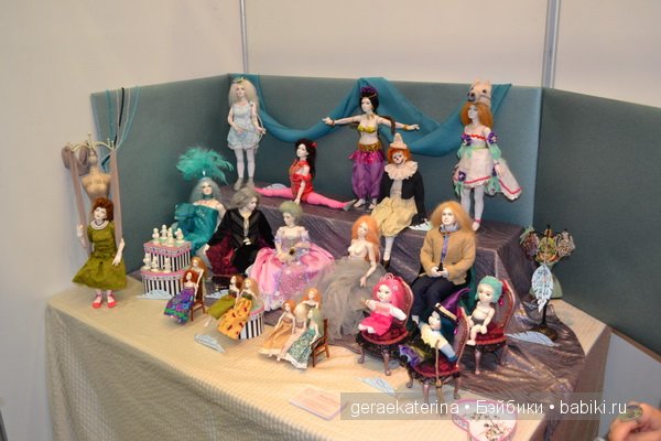 9 Международный Салон авторских кукол на Тишинке в Москве