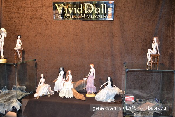 9 Международный Салон авторских кукол на Тишинке в Москве