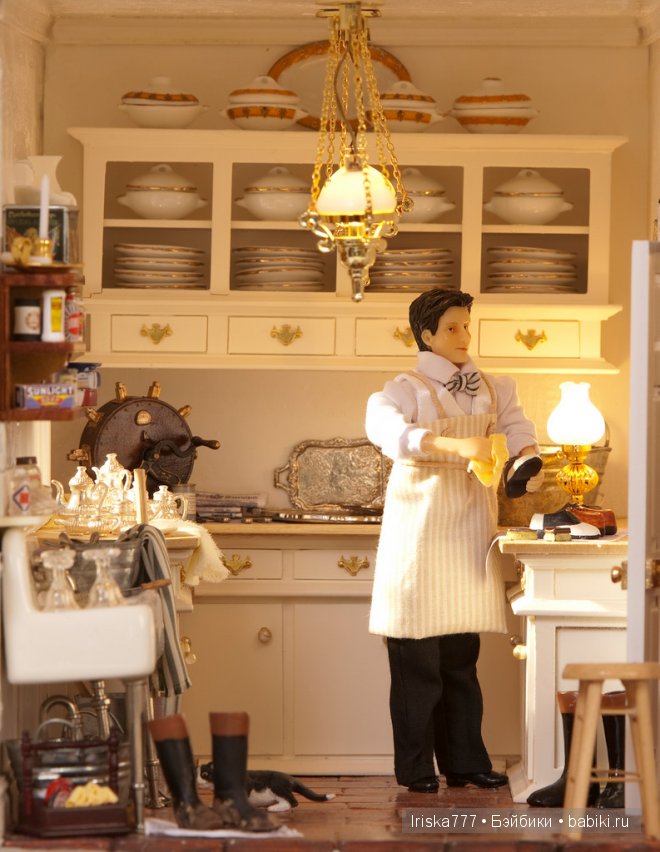 Миниатюрный отель в масштабе 1:12. Julie Jackson