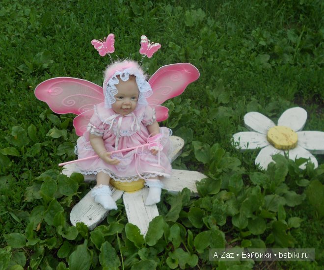 Tori,Monika Peter-Leicht,Pretti in pink,Ashton Drake