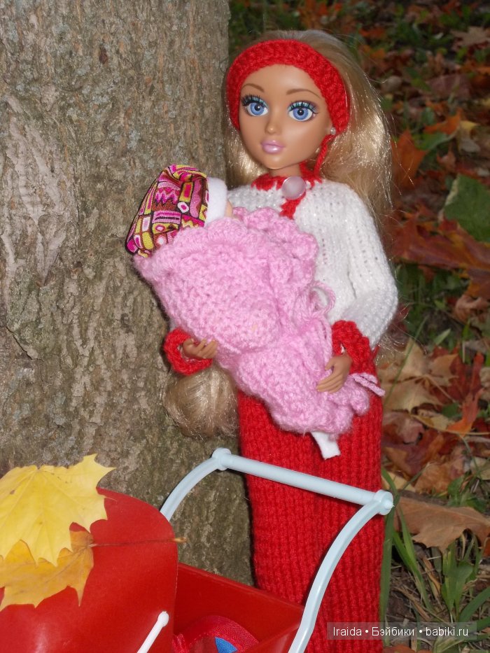 Осенняя прогулка Вики с Алисой (фото 8)