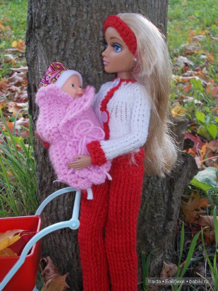 Осенняя прогулка Вики с Алисой (фото 7)