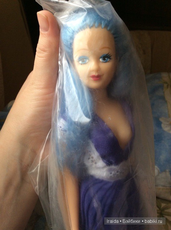 В поисках любимой куклы детства