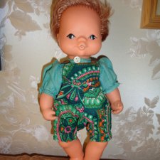 Куколка ГДР в родной одежде