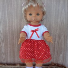 Кукла ГДР Бигги , есть клеймо под волосами , полностью резиновая девочка .