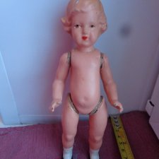 Старенькая куколка из композита , клейма нет .