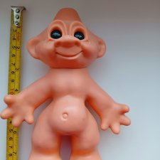 Резиновые игрушки разных фабрик