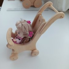 Коляска из дерева