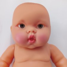 Полностью резиновый малыш