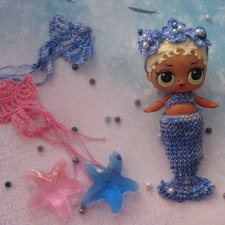 Раз русалка, два русалка. А я четвертую поймал