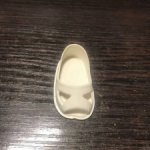 Куплю недостающую туфельку, пару таких или куклу в таких туфельках