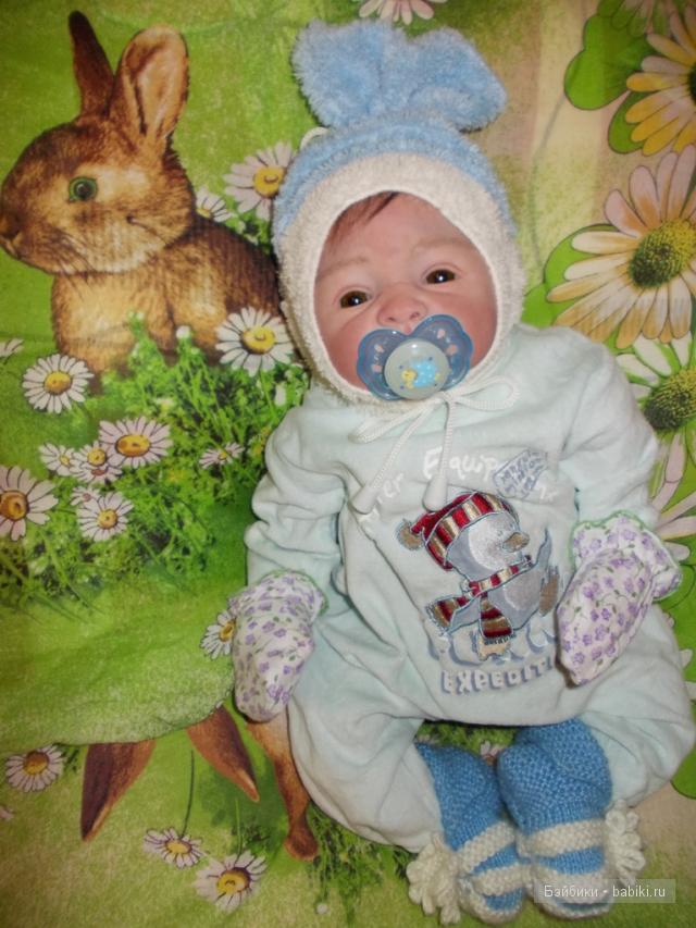 Мои первые попытки мастерить одежду куклам (фото 9)