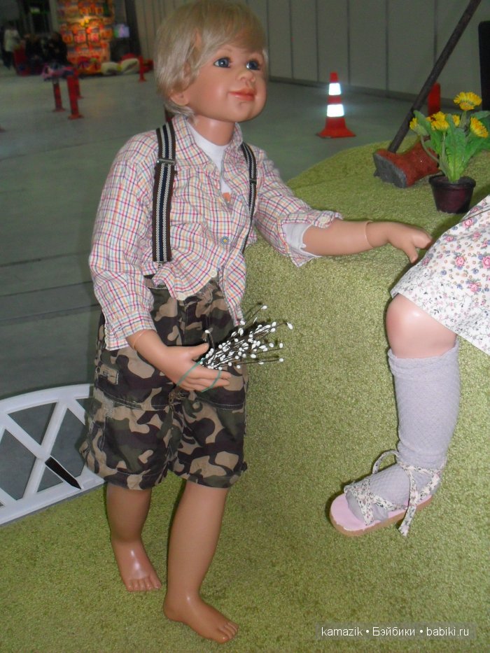 Сокольники. Олдтаймер - галерея старинных машин и моторы победы. И конечно куклы (фото 7)