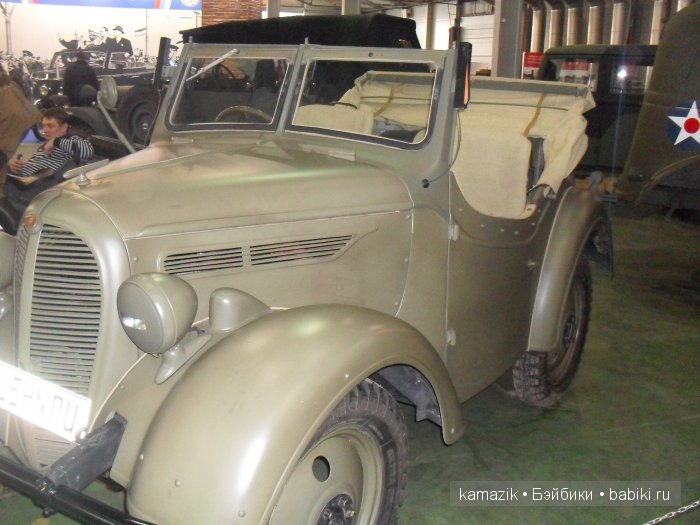 Сокольники. Олдтаймер - галерея старинных машин и моторы победы. И конечно куклы (фото 10)