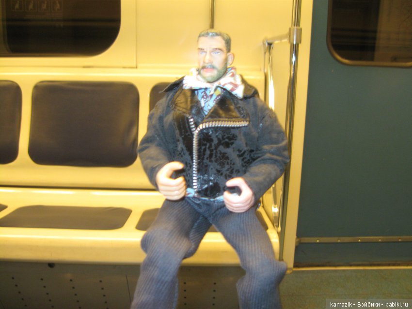 А он мне нравится. Мой карманный мужчинка